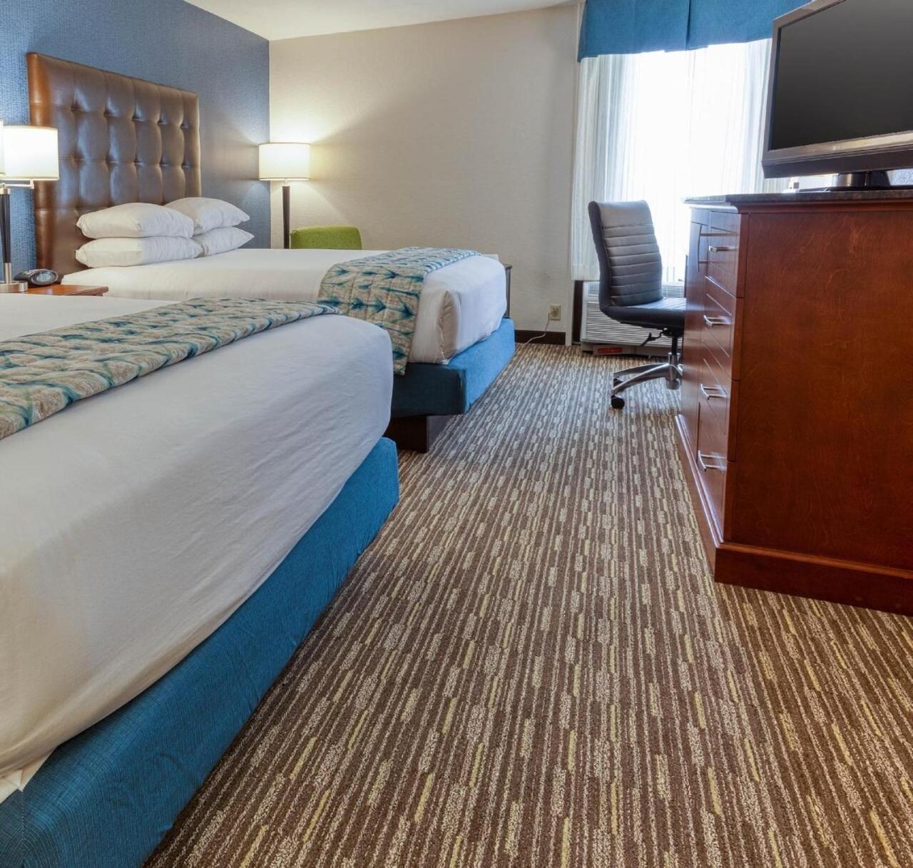 Heritage Inn & Suites St Louis Fenton, Trademark By Wyndham المظهر الخارجي الصورة