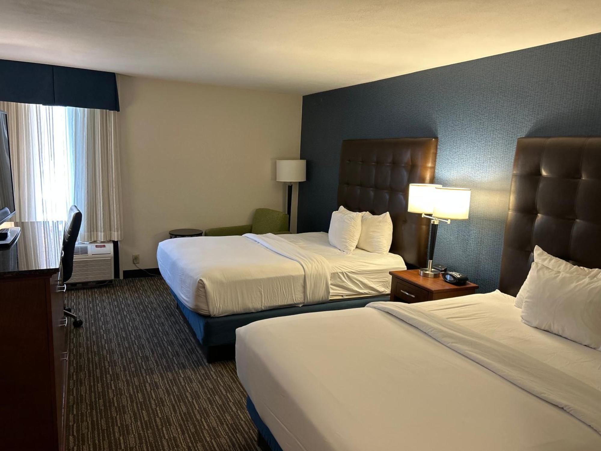 Heritage Inn & Suites St Louis Fenton, Trademark By Wyndham المظهر الخارجي الصورة