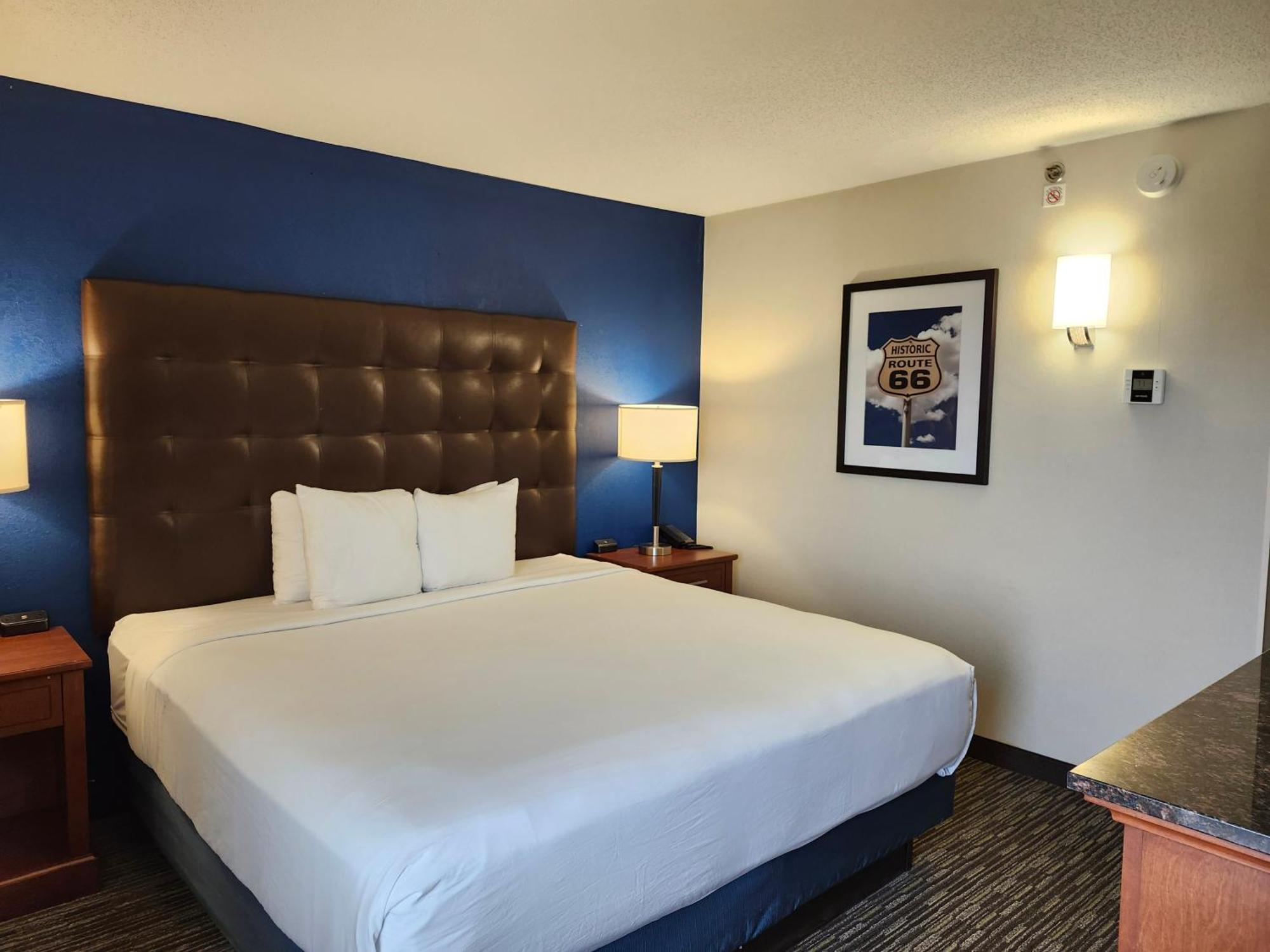 Heritage Inn & Suites St Louis Fenton, Trademark By Wyndham المظهر الخارجي الصورة